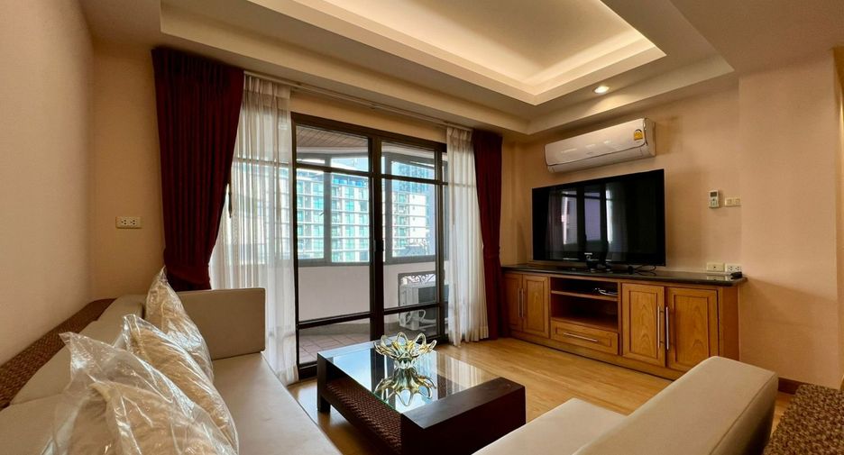 For rent 3 bedrooms condo in Watthana, Bangkok