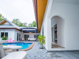 For rent 4 bedrooms house in Bang Lamung, Chonburi