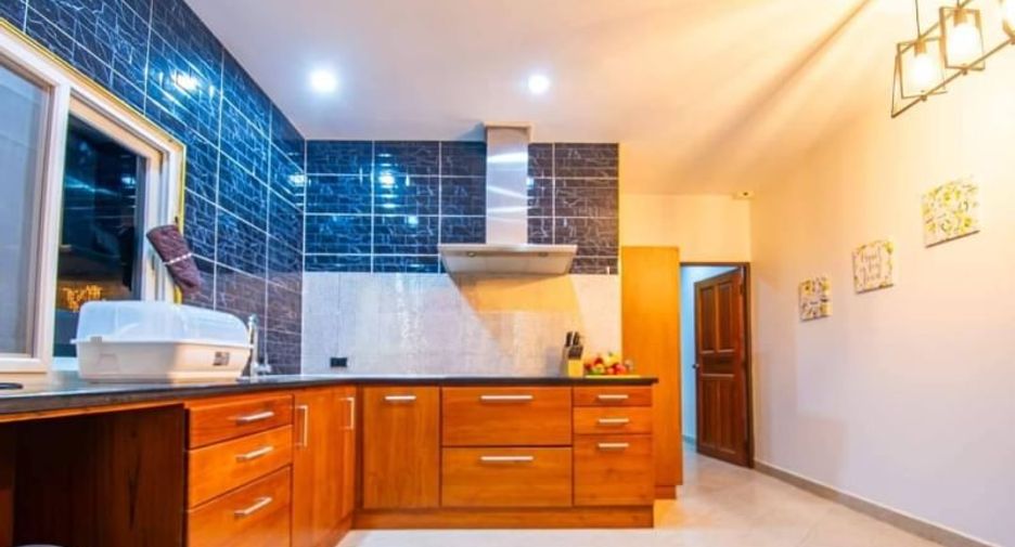 For rent 4 bedrooms house in Bang Lamung, Chonburi