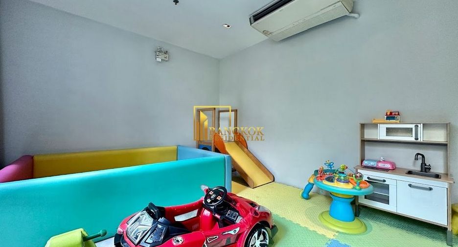 Wohnung zur Miete mit 3 Zimmer in Watthana, Bangkok