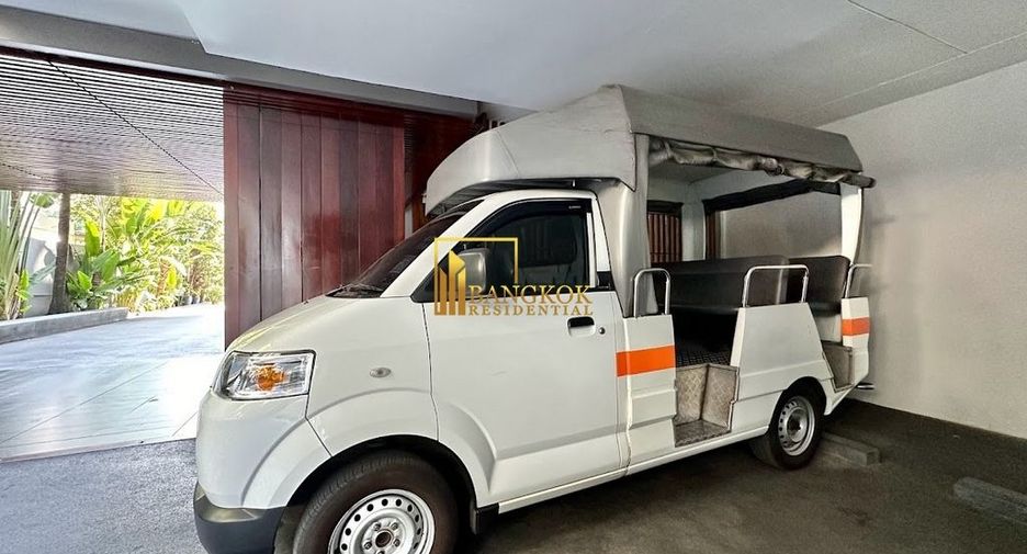 Wohnung zur Miete mit 3 Zimmer in Watthana, Bangkok