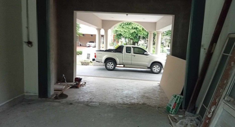 For sale 6 bedrooms house in Bueng Kum, Bangkok
