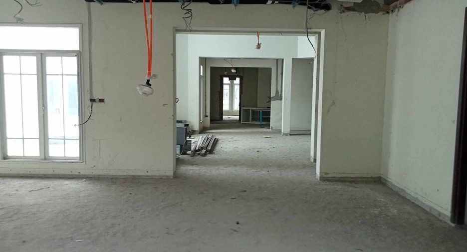 For sale 6 bedrooms house in Bueng Kum, Bangkok