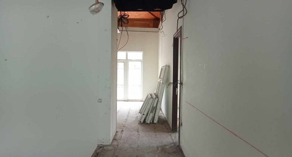 For sale 6 bedrooms house in Bueng Kum, Bangkok