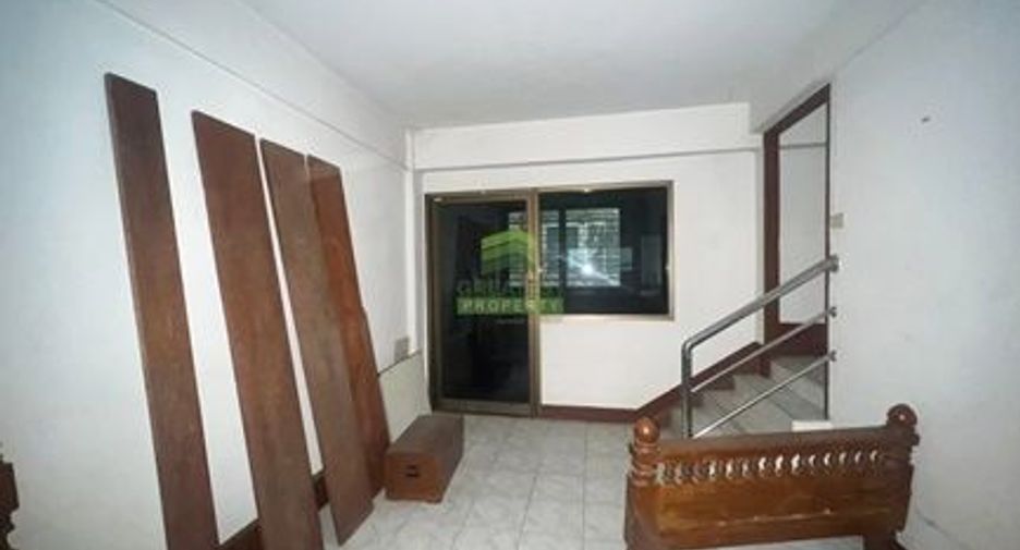 For sale 3 bedrooms retail Space in Mueang Nonthaburi, Nonthaburi