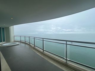 For rent 3 bedrooms condo in Bang Lamung, Chonburi