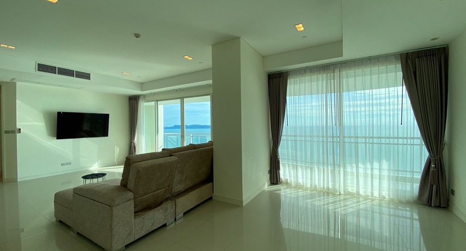 For rent 3 bedrooms condo in Bang Lamung, Chonburi