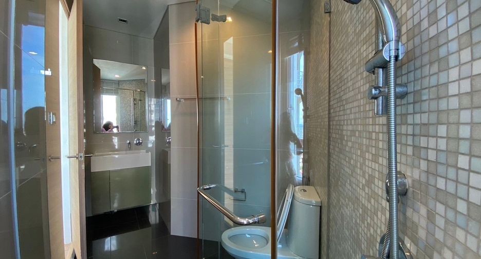 For rent 3 bedrooms condo in Bang Lamung, Chonburi