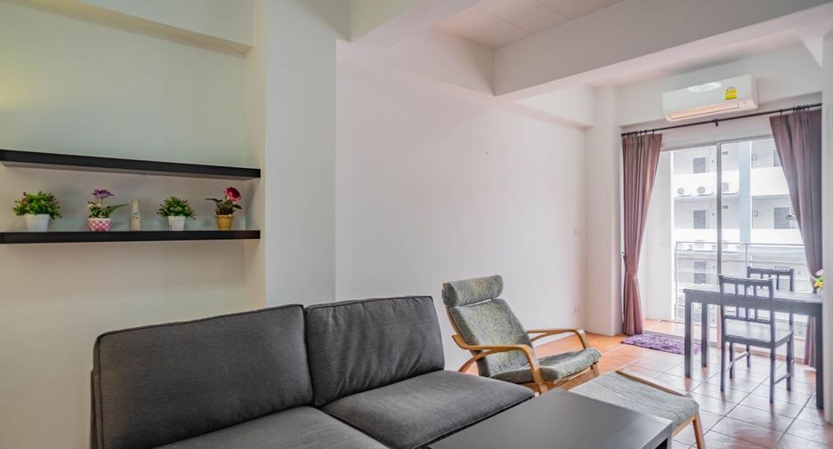 For sale 1 bed condo in Klaeng, Rayong