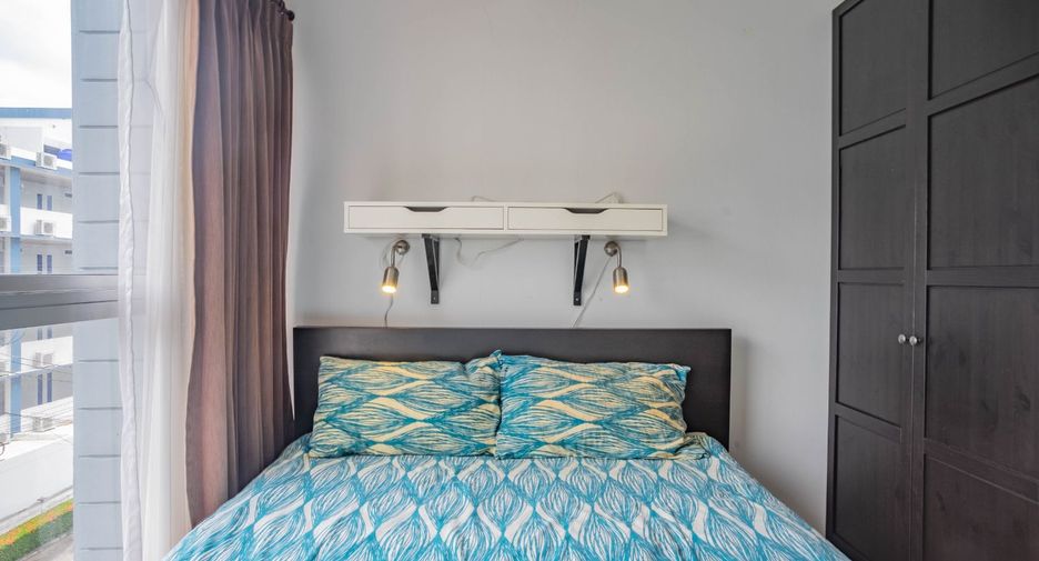 For sale 1 bed condo in Klaeng, Rayong