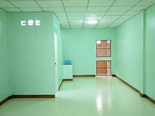 Аренда 3 спальни таунхаус в Bang Bua Thong, Нонтабури