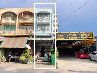 For sale 3 bed retail Space in Bang Kruai, Nonthaburi