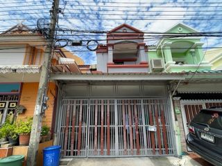 For sale 3 bed townhouse in Bang Yai, Nonthaburi