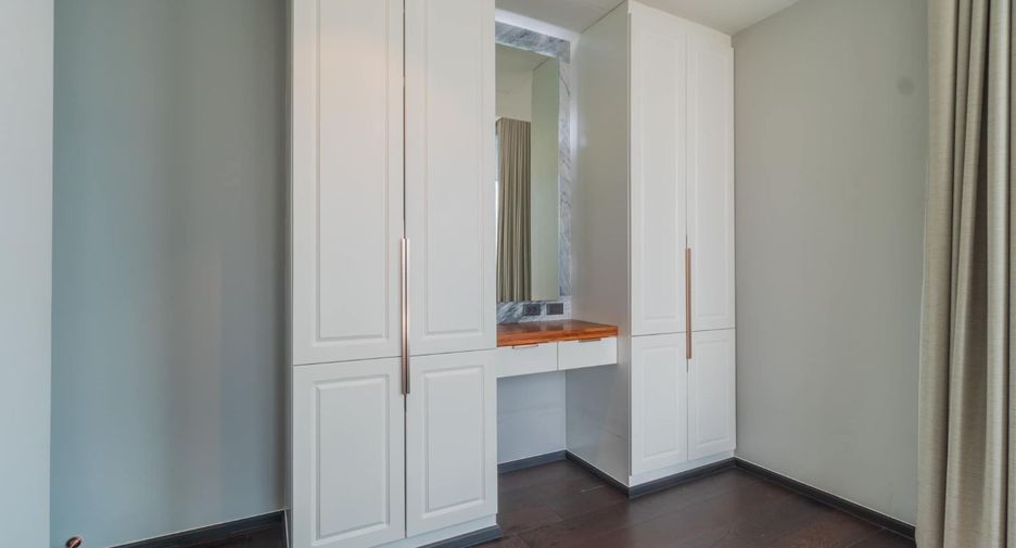Wohnung zur Miete und zum Kauf mit 2 Zimmer in Khlong Toei, Bangkok