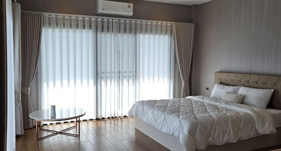 Condo en alquiler de 3 habitaciones en Huay Yai, Pattaya