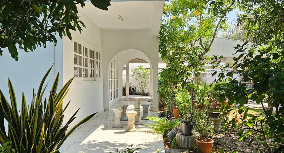 À vendre 3 chambres maison à Suan Luang, Bangkok