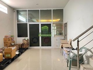 For sale 3 bed retail Space in Mueang Songkhla, Songkhla