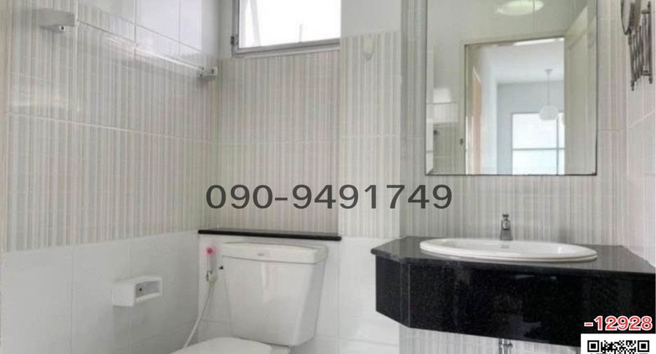 Casa en venta de 3 habitaciones en Bang Phli, Samut Prakan