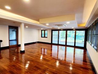 出租 3 卧室 独立屋 在 Khlong Toei, 曼谷