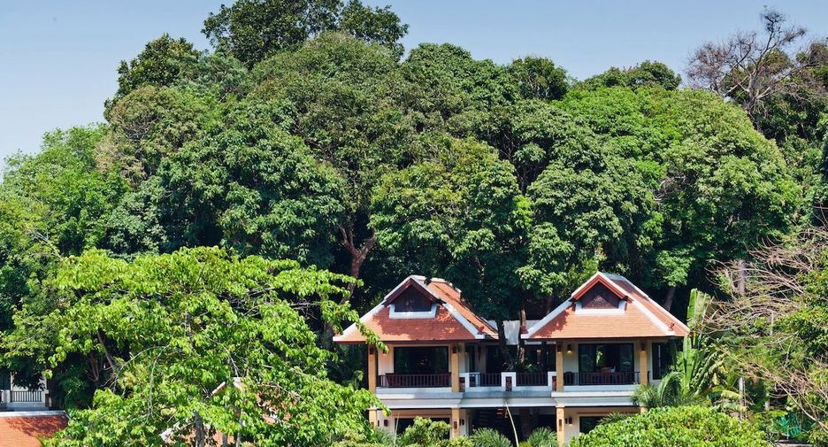 For sale 4 bed villa in Mueang Phuket, Phuket