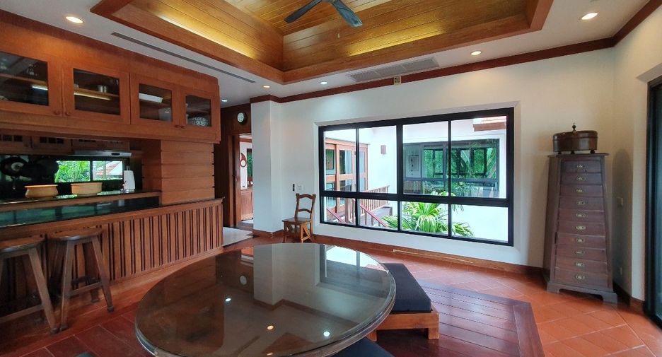 For sale 4 bed villa in Mueang Phuket, Phuket