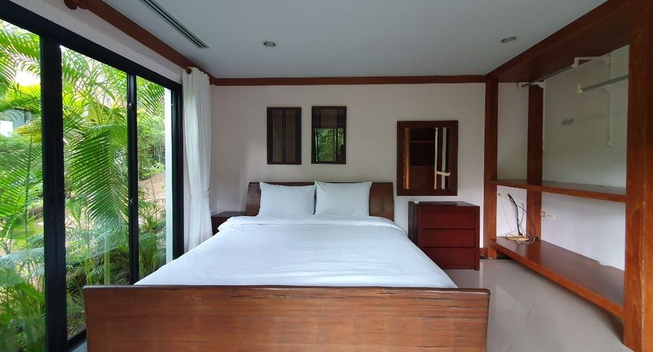 For sale 4 bed villa in Mueang Phuket, Phuket