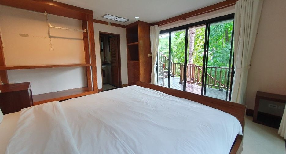 For sale 4 bed villa in Mueang Phuket, Phuket