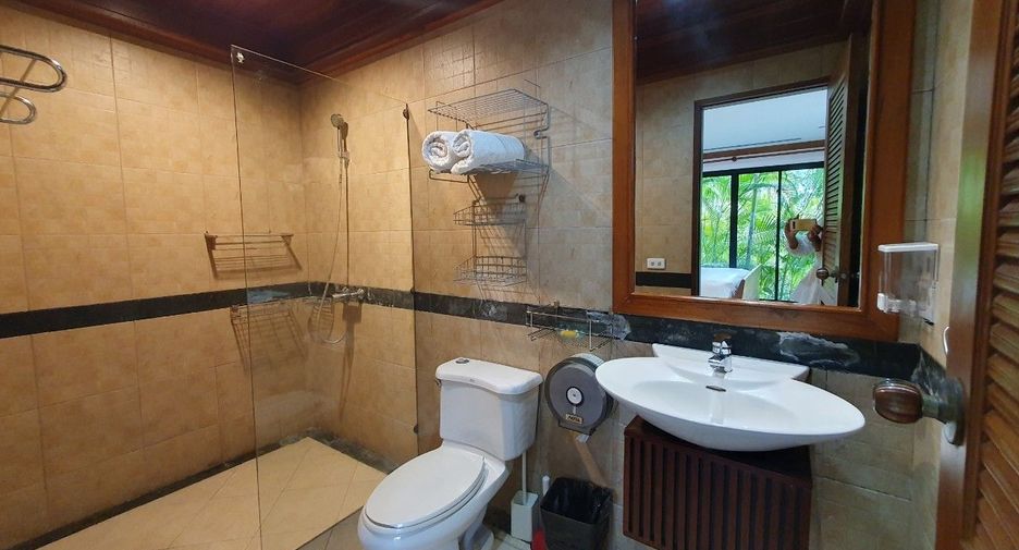 For sale 4 bed villa in Mueang Phuket, Phuket