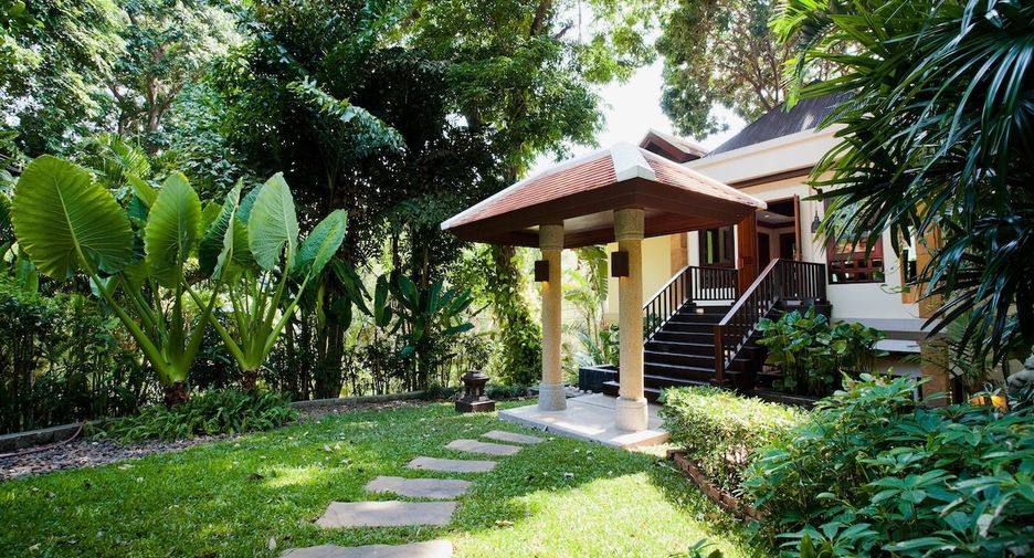 For sale 4 bed villa in Mueang Phuket, Phuket
