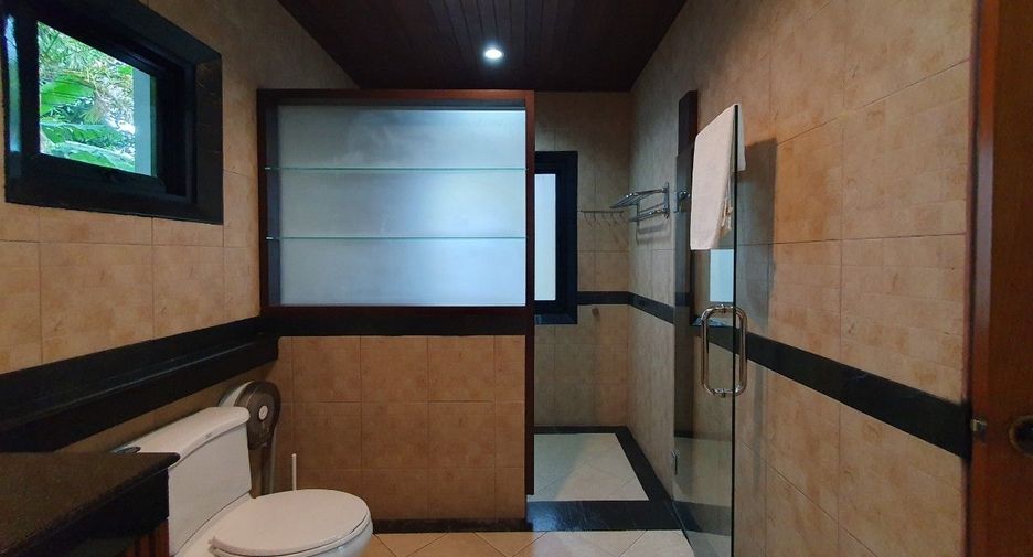 For sale 4 bed villa in Mueang Phuket, Phuket