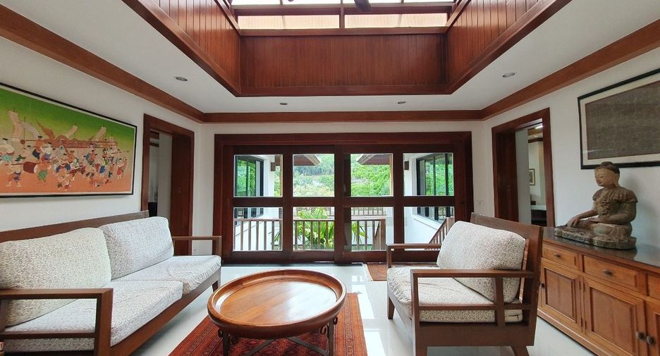 For sale 4 bed villa in Mueang Phuket, Phuket