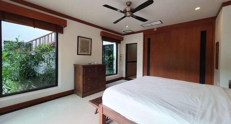 For sale 4 bed villa in Mueang Phuket, Phuket