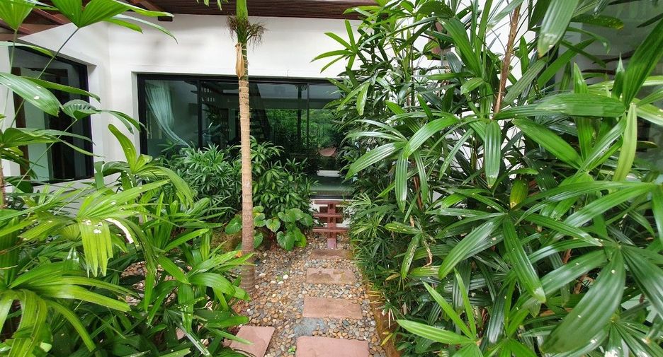 For sale 4 bed villa in Mueang Phuket, Phuket