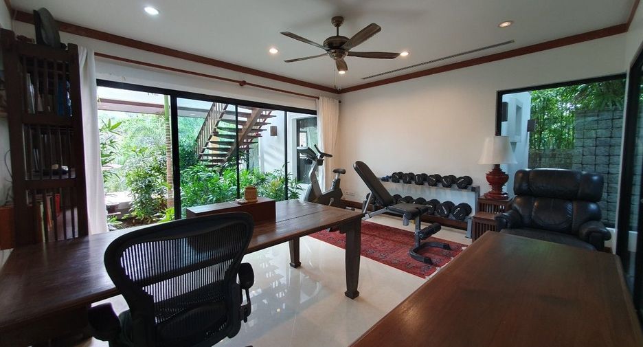 For sale 4 bed villa in Mueang Phuket, Phuket