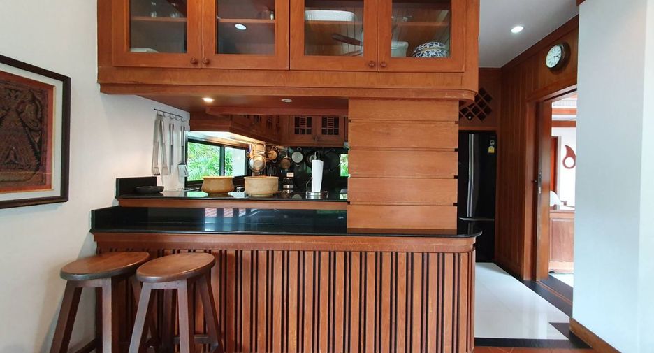 For sale 4 bed villa in Mueang Phuket, Phuket
