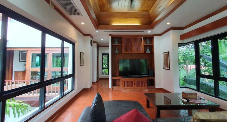 For sale 4 bed villa in Mueang Phuket, Phuket