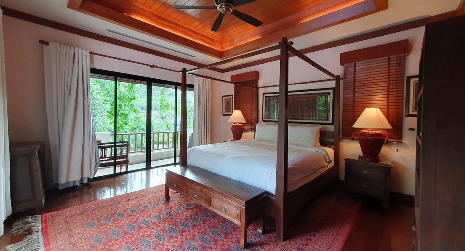 For sale 4 bed villa in Mueang Phuket, Phuket