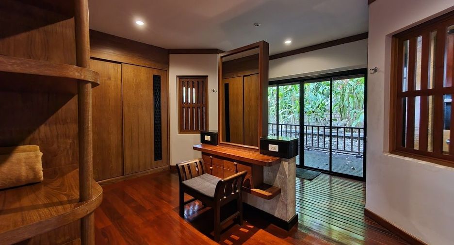 For sale 4 bed villa in Mueang Phuket, Phuket