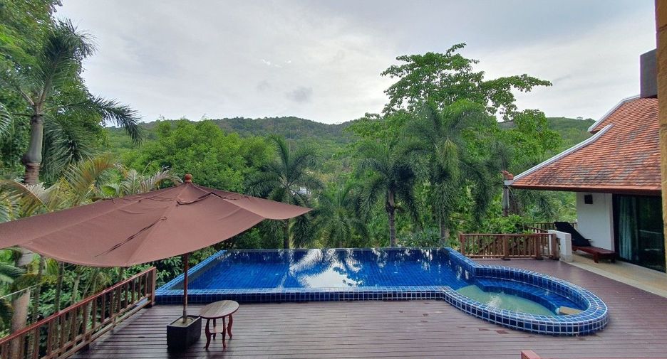 For sale 4 bed villa in Mueang Phuket, Phuket