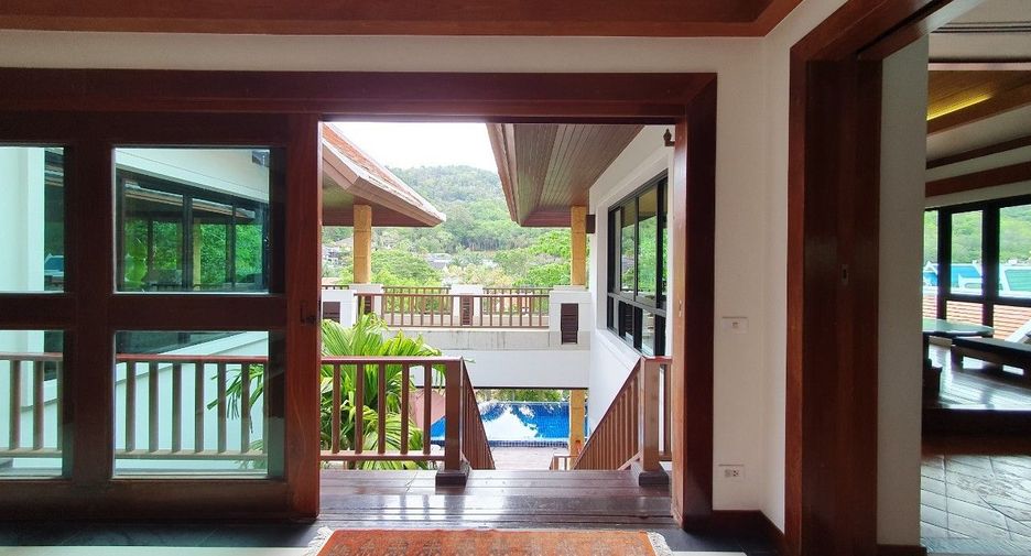For sale 4 bed villa in Mueang Phuket, Phuket