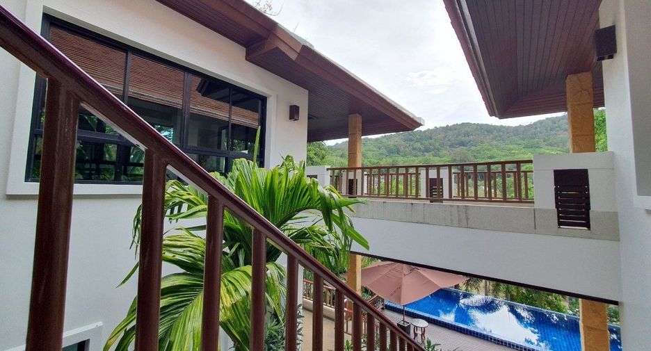 For sale 4 bed villa in Mueang Phuket, Phuket