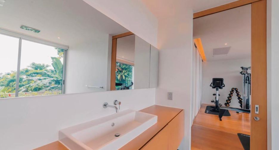 For sale 3 bedrooms villa in Thalang, Phuket