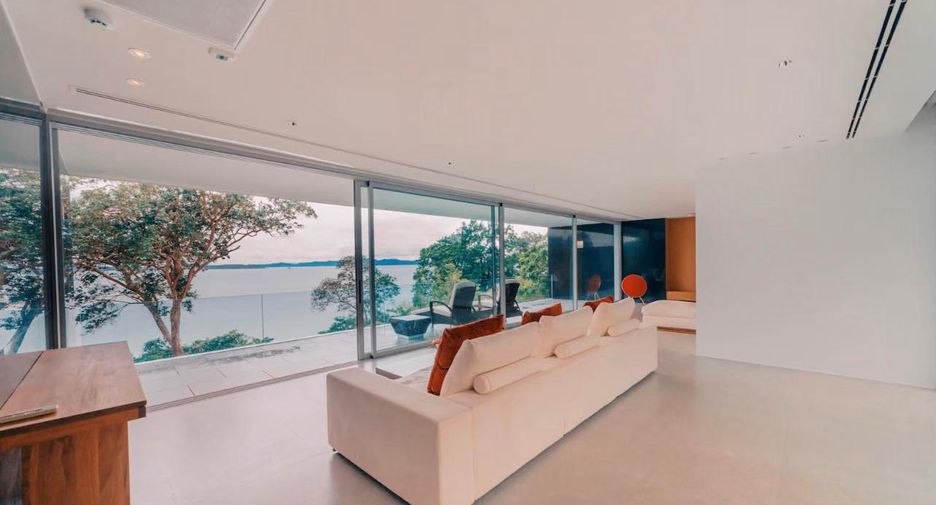 For sale 3 bedrooms villa in Thalang, Phuket