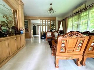 Haus zur Miete und zum Kauf mit 4 Zimmer in Mueang Chiang Mai, Chiang Mai