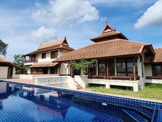 Haus zum Kauf mit 5 Zimmer in Doi Saket, Chiang Mai