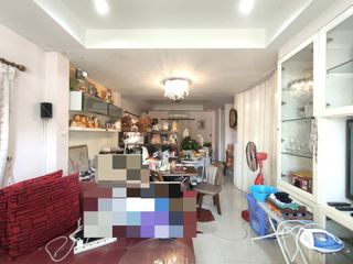 Продажа 4 спальни дом в Si Racha, Чонбури
