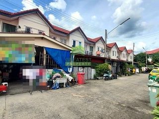 For sale 3 Beds townhouse in Phutthamonthon, Nakhon Pathom