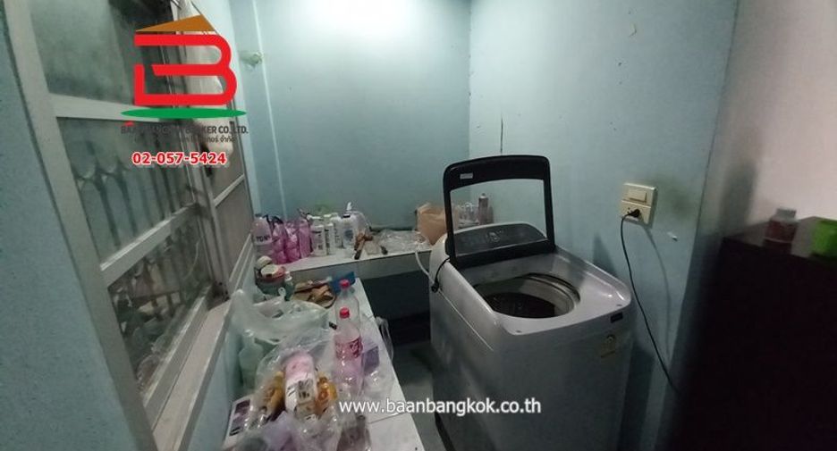 Reihenhaus zum Kauf mit 2 Zimmer in Bang Pa-in, Phra Nakhon Si Ayutthaya