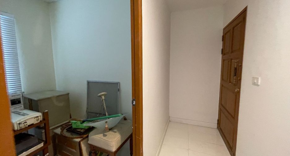 À louer 2 chambres condo à Watthana, Bangkok