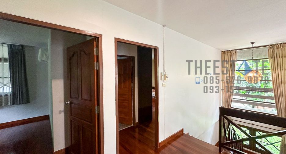 For rent 3 bedrooms house in Mueang Chiang Mai, Chiang Mai